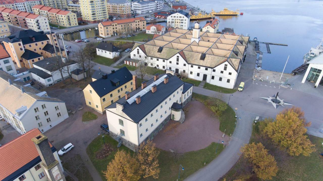Kronohaektet Hotel Karlskrona Exterior photo
